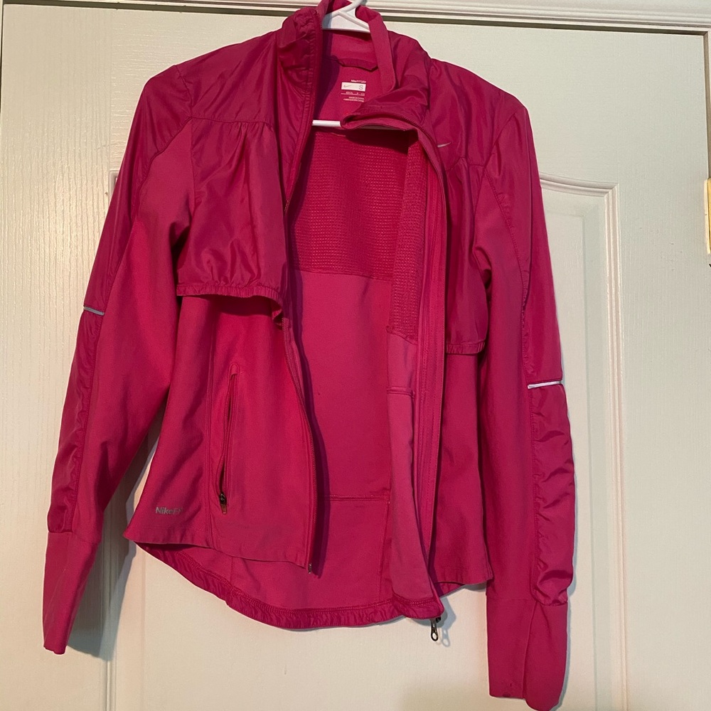 Nike wind breaker